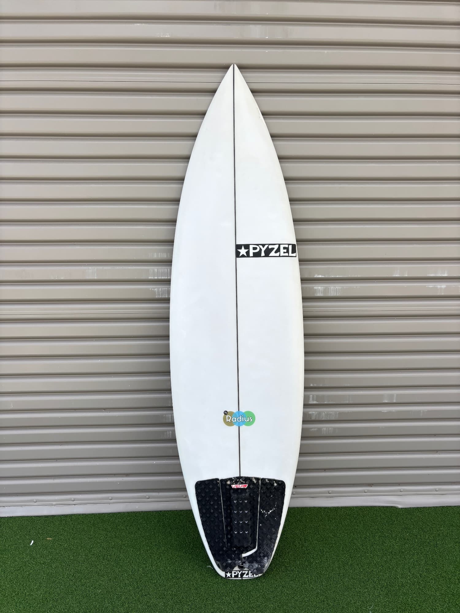 Pyzel Surfboards Radius 5’9