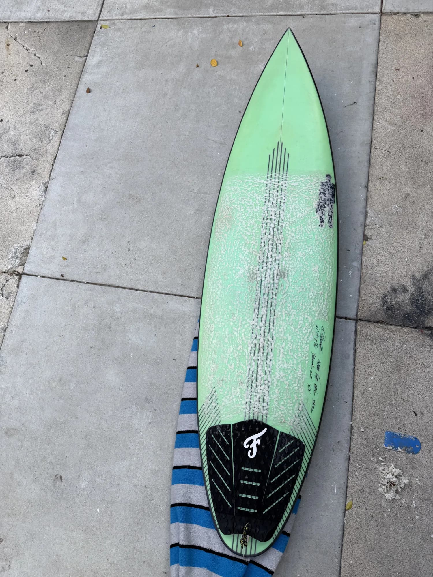 6'1" Shalomic Intervention Proctor Surfboard GREAT Condition