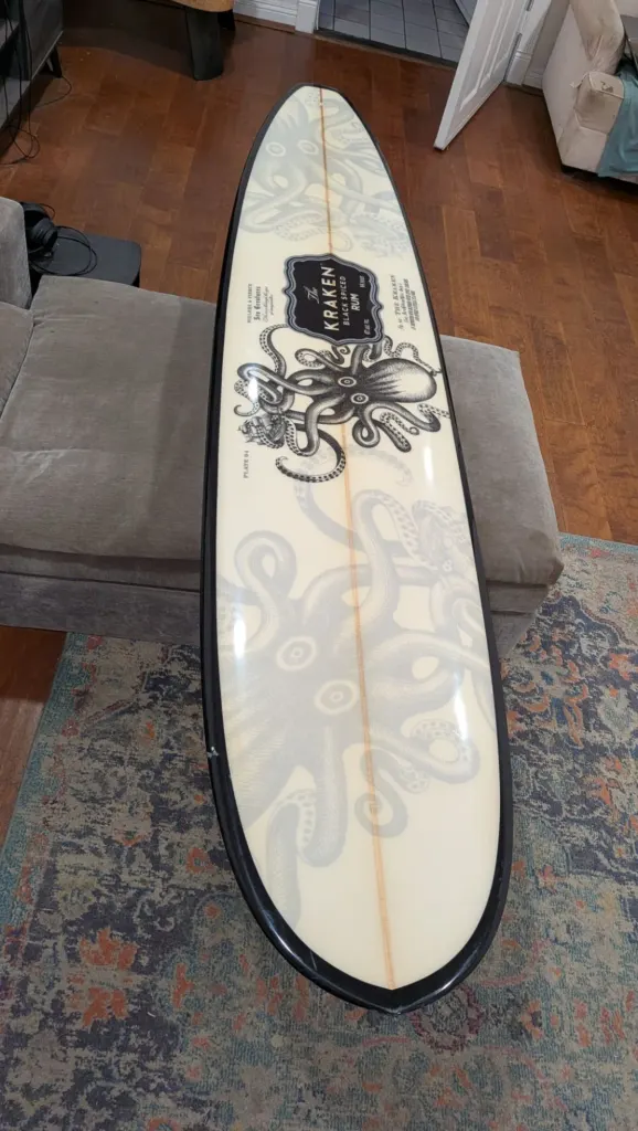 9' Surfboard Longboard Brand New Condition - Image 1