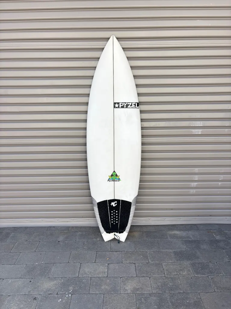 5’9 Pyzel Surfboards Pyzalien 2 XL - Image 1