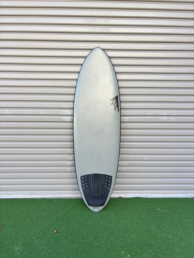 Sunday Firewire Mechado Surfboard Shortboard 5’6 - Image 1