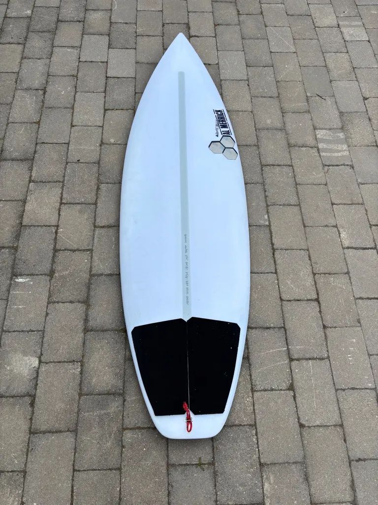 Dumpster Diver 2 Epoxy 5’10 - Image 1